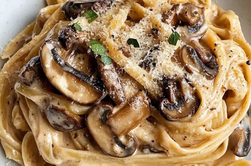 Caramelized Leek and Mushroom Gruyere Pasta