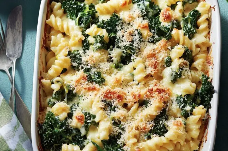 Creamy Kale and Pasta Bake