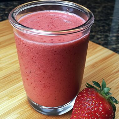 Strawberry Rhubarb Smoothie