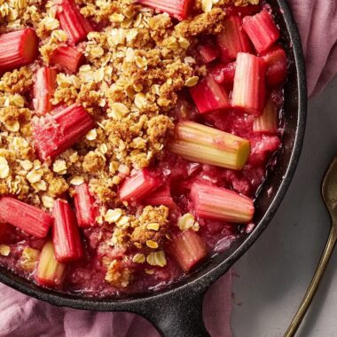 Rhubarb Crisp