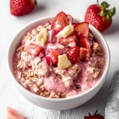 Strawberry Rhubarb Oatmeal