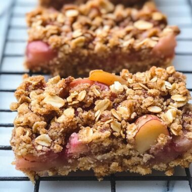 Rhubarb Crumble Bars