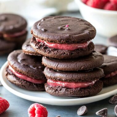 Chocolate Raspberry Sandwich Cookies