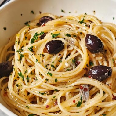 Spaghetti with Garlic, Anchovies, and Olives