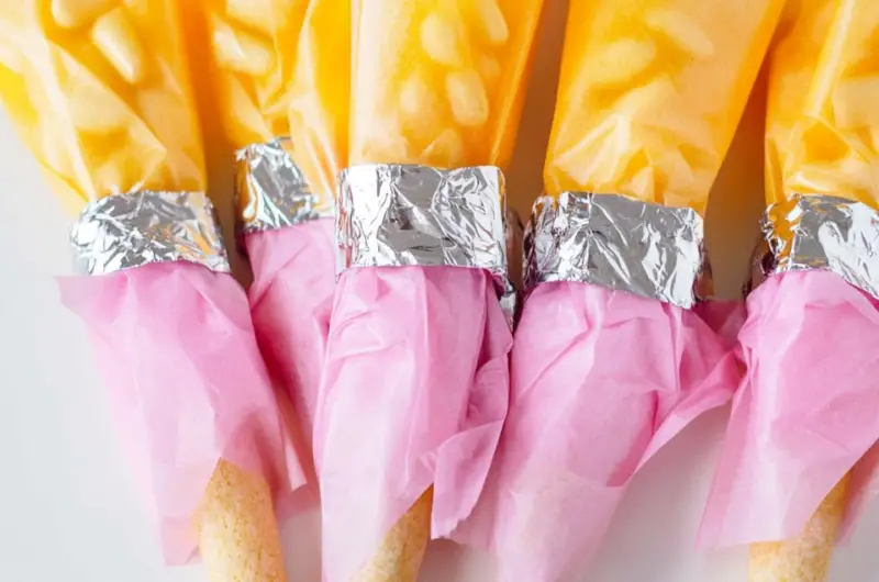 Candy-Filled Pencil Treat Bags
