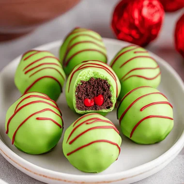 Grinch Oreo Balls: Easy No-Bake Holiday Treats to Love 10 Grinch Oreo Balls