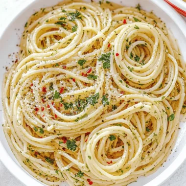 Irresistible Spaghetti Aglio e Olio in Just 15 Minutes 17 Spaghetti Aglio e Olio