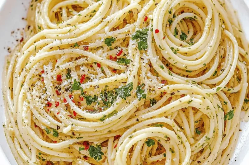 Irresistible Spaghetti Aglio e Olio in Just 15 Minutes 1 Spaghetti Aglio e Olio