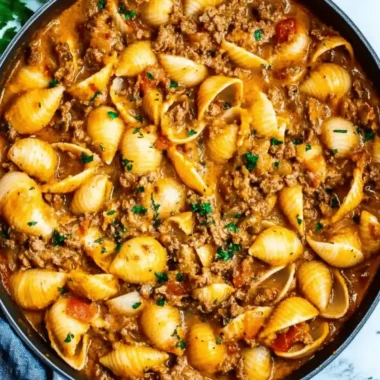 Creamy Beef and Shells: Quick Family Comfort in 30 Minutes 33 Creamy Beef and Shells