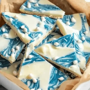 Delicious Hanukkah Chocolate Bark for Festive Indulgence 10 Hanukkah Chocolate Bark