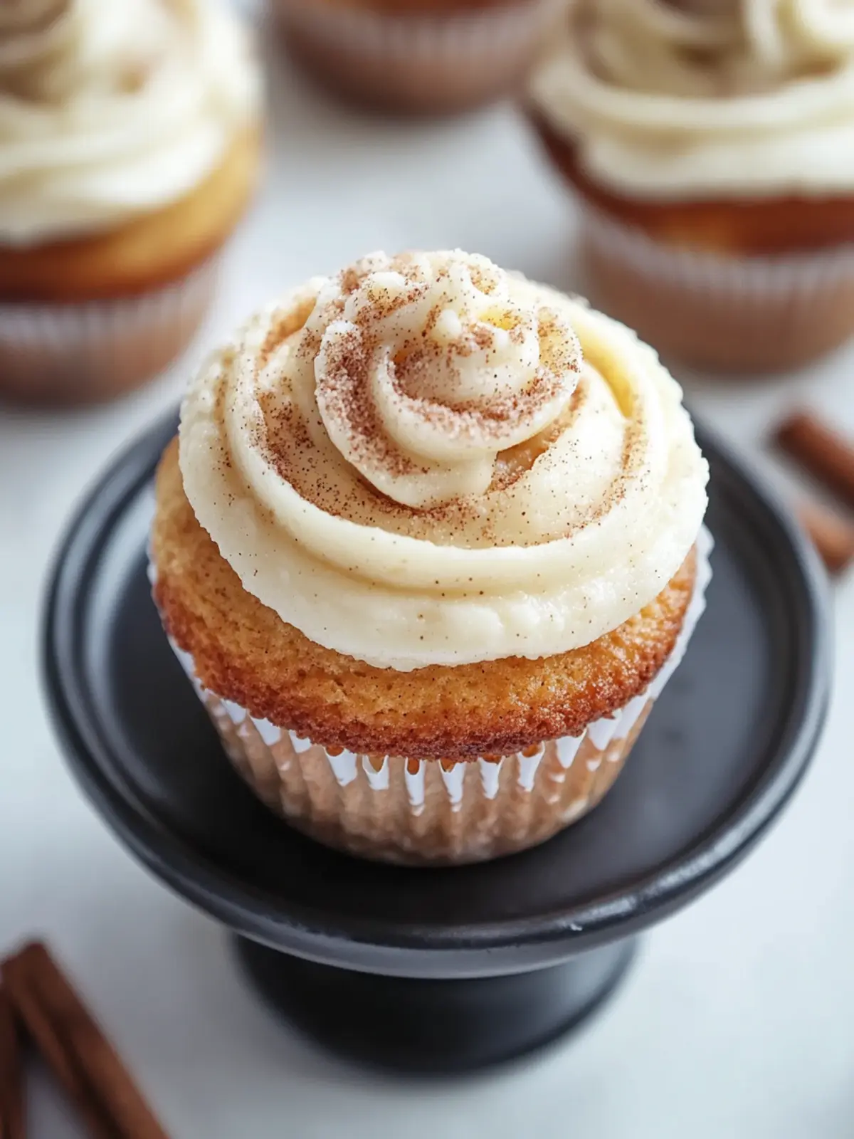 Cinnamon Roll Cupcakes